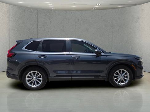 Used 2025 Honda CR-V EX-L image 2