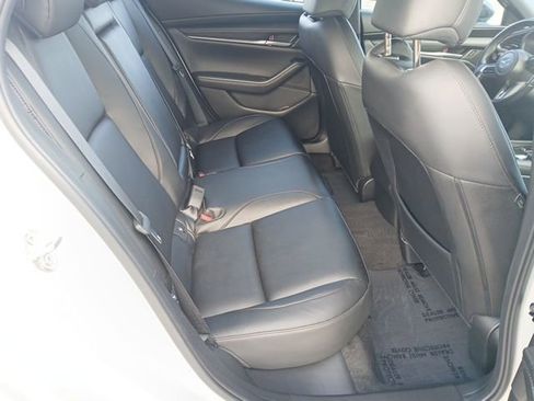 Used 2024 MAZDA MAZDA3 s image 15