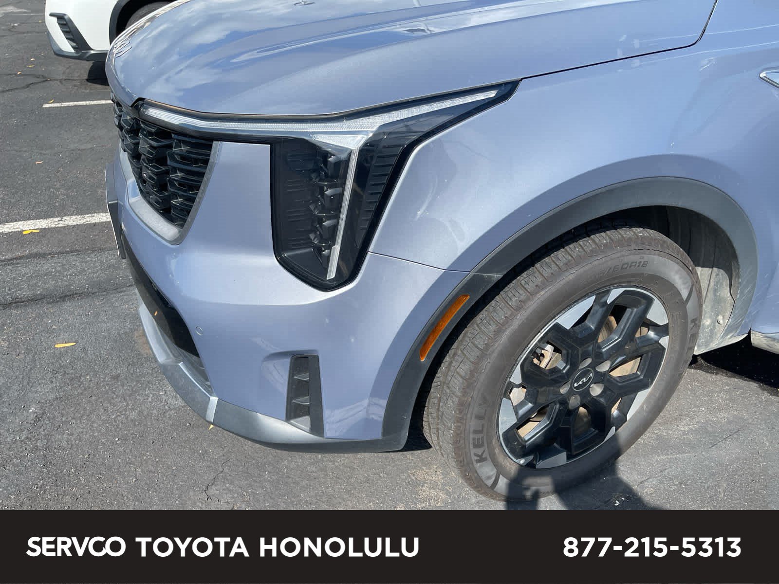 Used 2024 Kia Sorento S FWD image 1