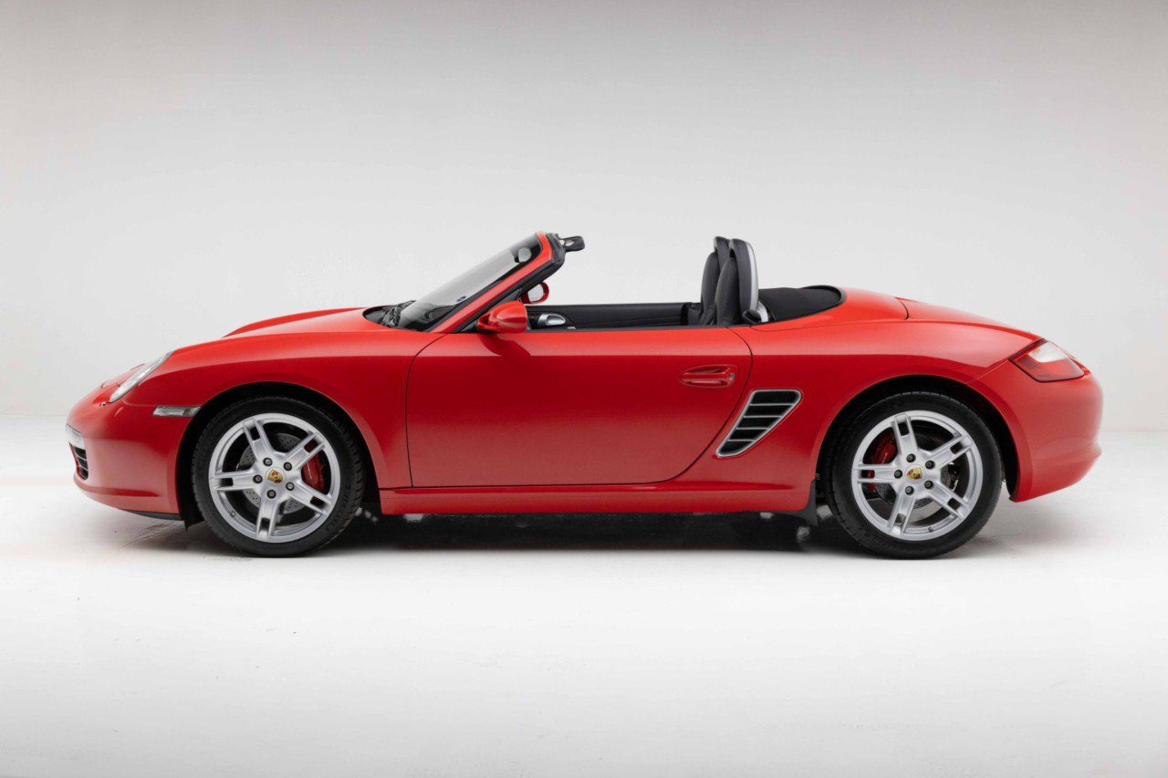 Used 2005 Porsche Boxster S RWD image 13