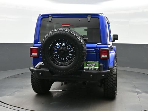 Used 2020 Jeep Wrangler Unlimited Sahara AWD/4WD image 7