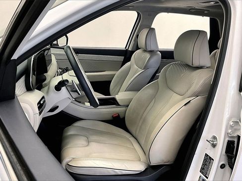 Used 2023 Hyundai Palisade Calligraphy image 26