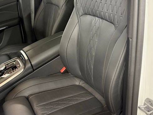 Used 2026 BMW X5 xDrive40i image 16