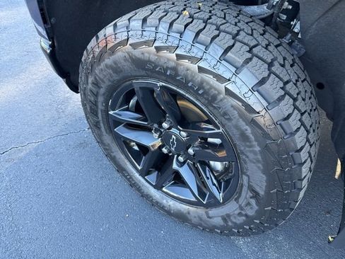 Certified 2020 Chevrolet Silverado 1500 Custom Trail Boss w/ Infotainment Package image 29