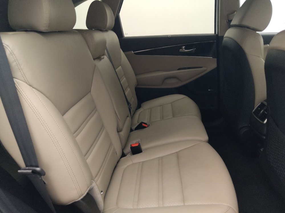 Used 2019 Kia Sorento EX w/ EX Touring Package FWD image 19