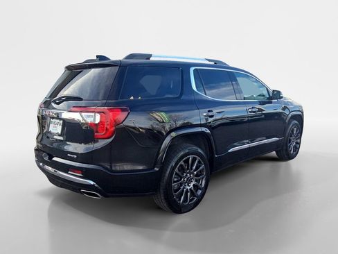 Used 2023 GMC Acadia Denali w/ Black Diamond Edition image 5