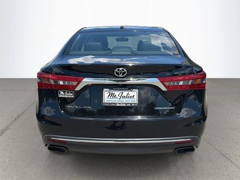 Used 2016 Toyota Avalon Touring FWD image 5