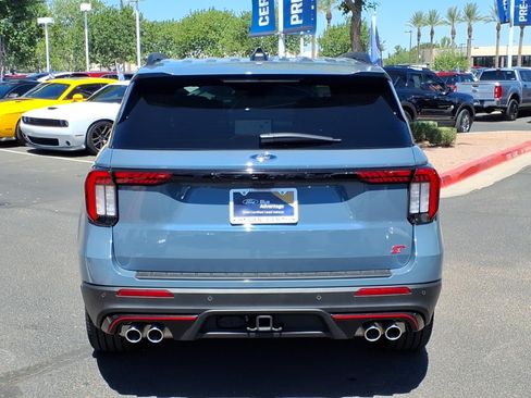 Certified 2025 Ford Explorer ST w/ Sun And Sound Package AWD/4WD image 5