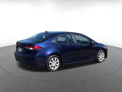 Used 2025 Toyota Corolla LE image 15