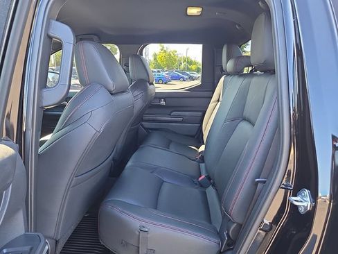 Used 2025 Toyota Tacoma TRD Sport AWD/4WD image 10