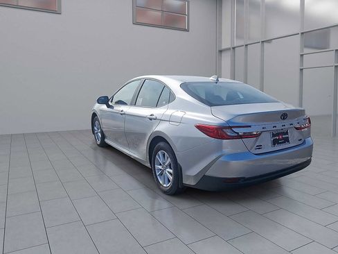 New 2026 Toyota Camry LE image 9