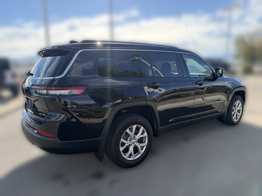 Used 2022 Jeep Grand Cherokee L Limited w/ MOPAR Finishing Package AWD/4WD image 4