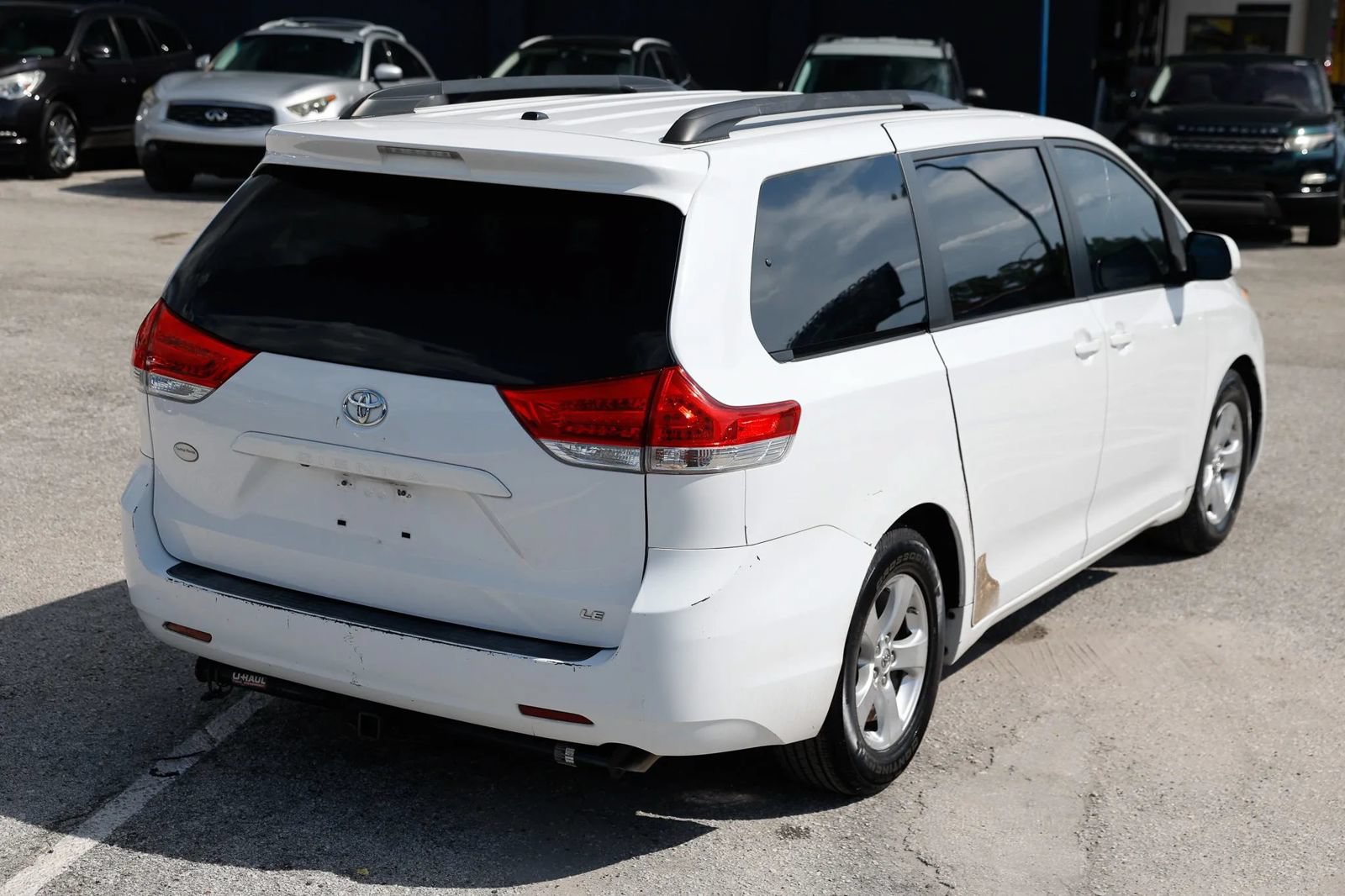 Used 2014 Toyota Sienna LE FWD image 7