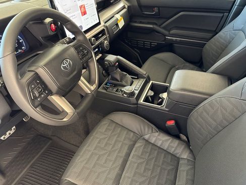 New 2025 Toyota 4Runner TRD Sport image 9