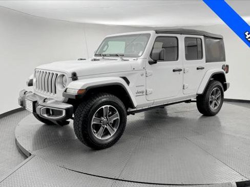 Used 2023 Jeep Wrangler Unlimited Sahara w/ Cold Weather Group AWD/4WD image 2