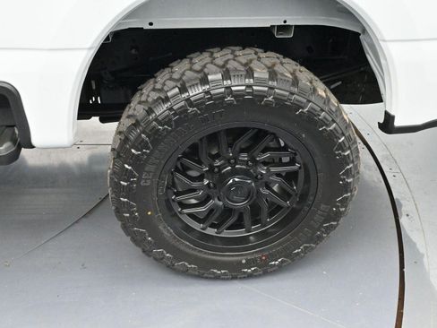 Used 2024 Ford F250 Lariat AWD/4WD image 28