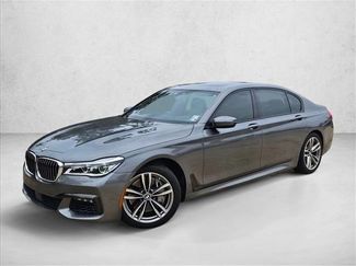 Used 2018 BMW 750i xDrive video 1