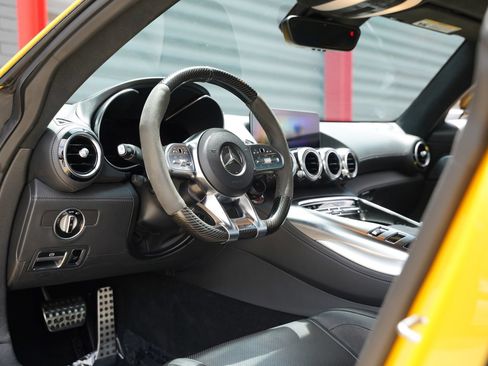 Used 2020 Mercedes-Benz AMG GT C image 22