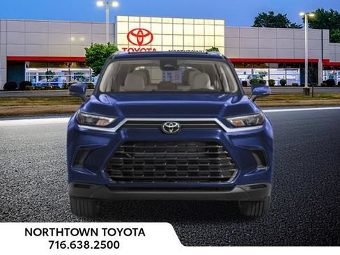 New 2026 Toyota Grand Highlander XLE FWD image 5