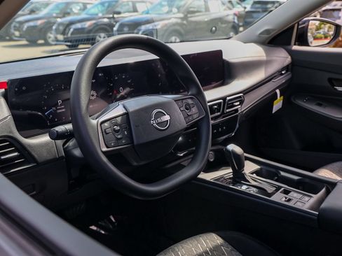 New 2026 Nissan Sentra SV FWD image 14