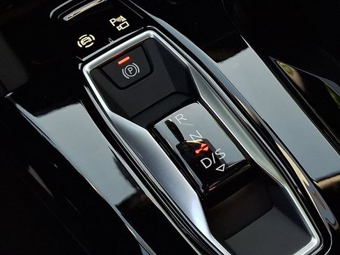 New 2026 Audi SQ5 Premium Plus image 13