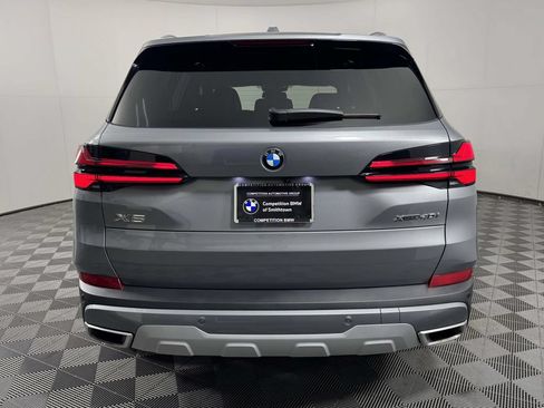Used 2026 BMW X5 xDrive40i AWD/4WD image 9