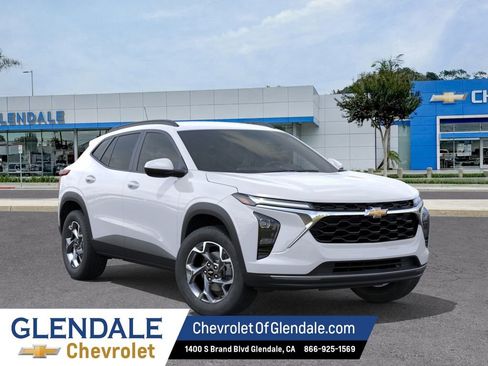 New 2026 Chevrolet Trax LT FWD image 7