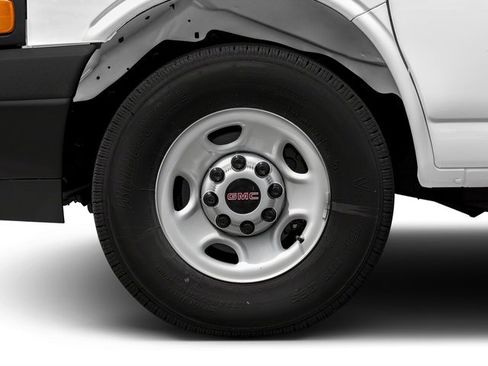 Used 2017 GMC Savana 2500 Extended image 52