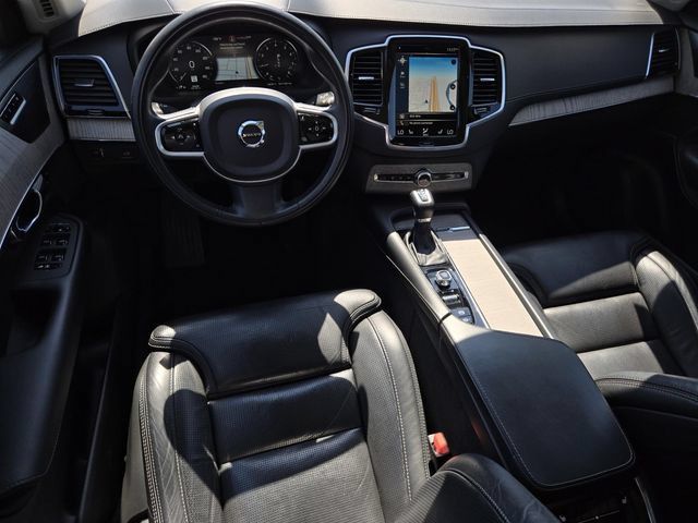 Used 2021 Volvo XC90 T6 Inscription AWD/4WD image 20