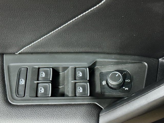 Used 2024 Volkswagen Tiguan SE R-Line AWD/4WD image 17