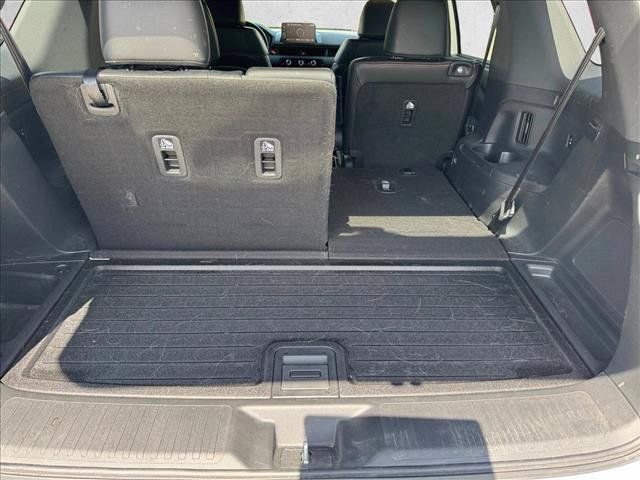 Used 2024 Honda Pilot TrailSport image 6