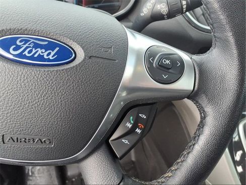 Used 2013 Ford C-MAX SEL image 16
