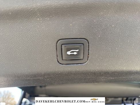 Used 2023 Chevrolet Tahoe LT w/ Luxury Package image 38