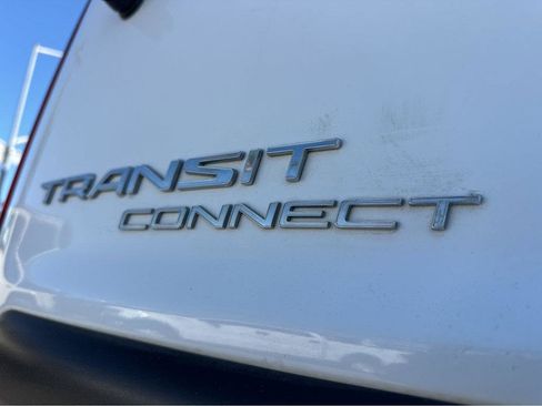 Used 2017 Ford Transit Connect XL image 40