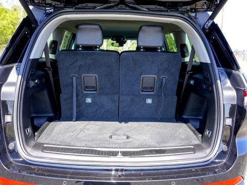 Used 2023 Jeep Grand Cherokee L Limited image 26