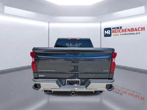Used 2022 Chevrolet Silverado 1500 LTZ AWD/4WD image 5