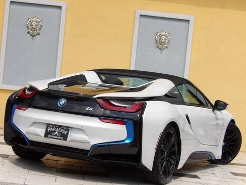 Used 2019 BMW i8 Roadster AWD/4WD image 15