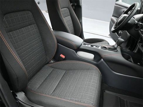 New 2026 Honda HR-V Sport image 27