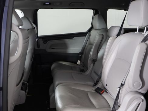 Used 2020 Honda Odyssey Elite image 8