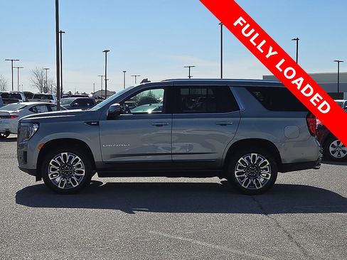 Used 2023 GMC Yukon Denali Ultimate image 3