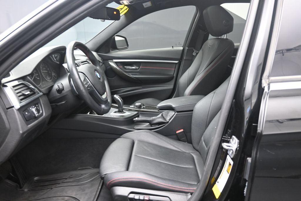 Used 2016 BMW 328i Sedan RWD image 17