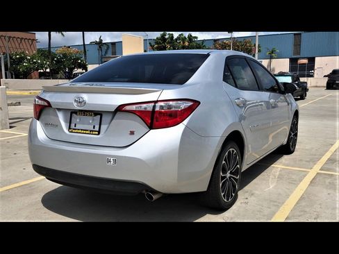 Used 2014 Toyota Corolla LE FWD image 5