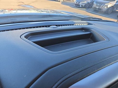 Used 2020 GMC Sierra 1500 Elevation image 26