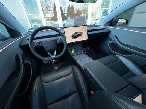 Used 2025 Tesla Model 3 Long Range image 28