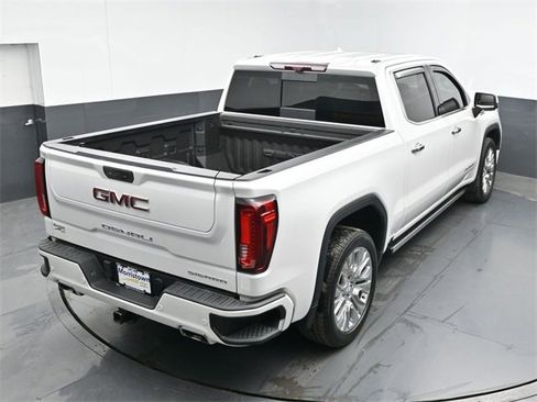Used 2022 GMC Sierra 1500 Denali w/ Denali Premium Package image 40