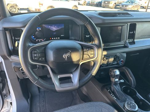 Used 2023 Ford Bronco Big Bend image 19
