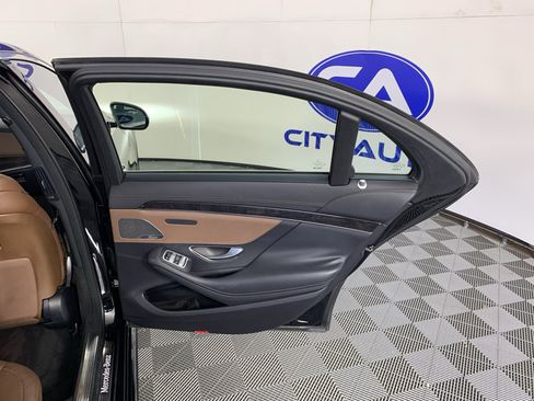 Used 2018 Mercedes-Benz S 450 Sedan image 38