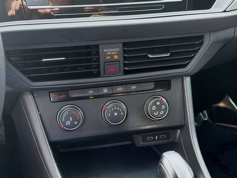 Certified 2021 Volkswagen Jetta S image 14