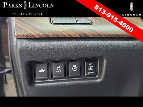 Used 2017 Nissan Maxima Platinum image 26