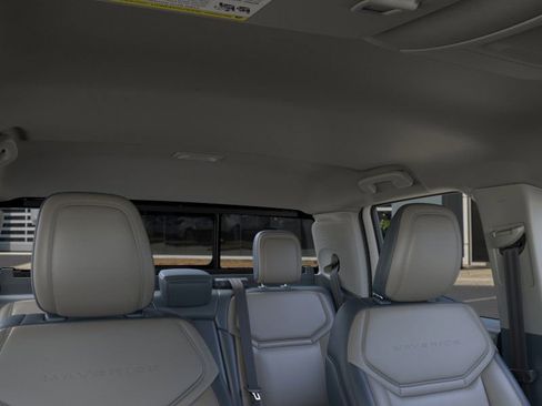 New 2025 Ford Maverick Lariat w/ 4K Tow Package image 12